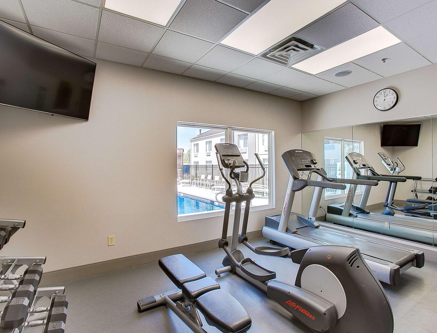 Country Inn & Suites By Radisson, Wichita East, Ks Extérieur photo
