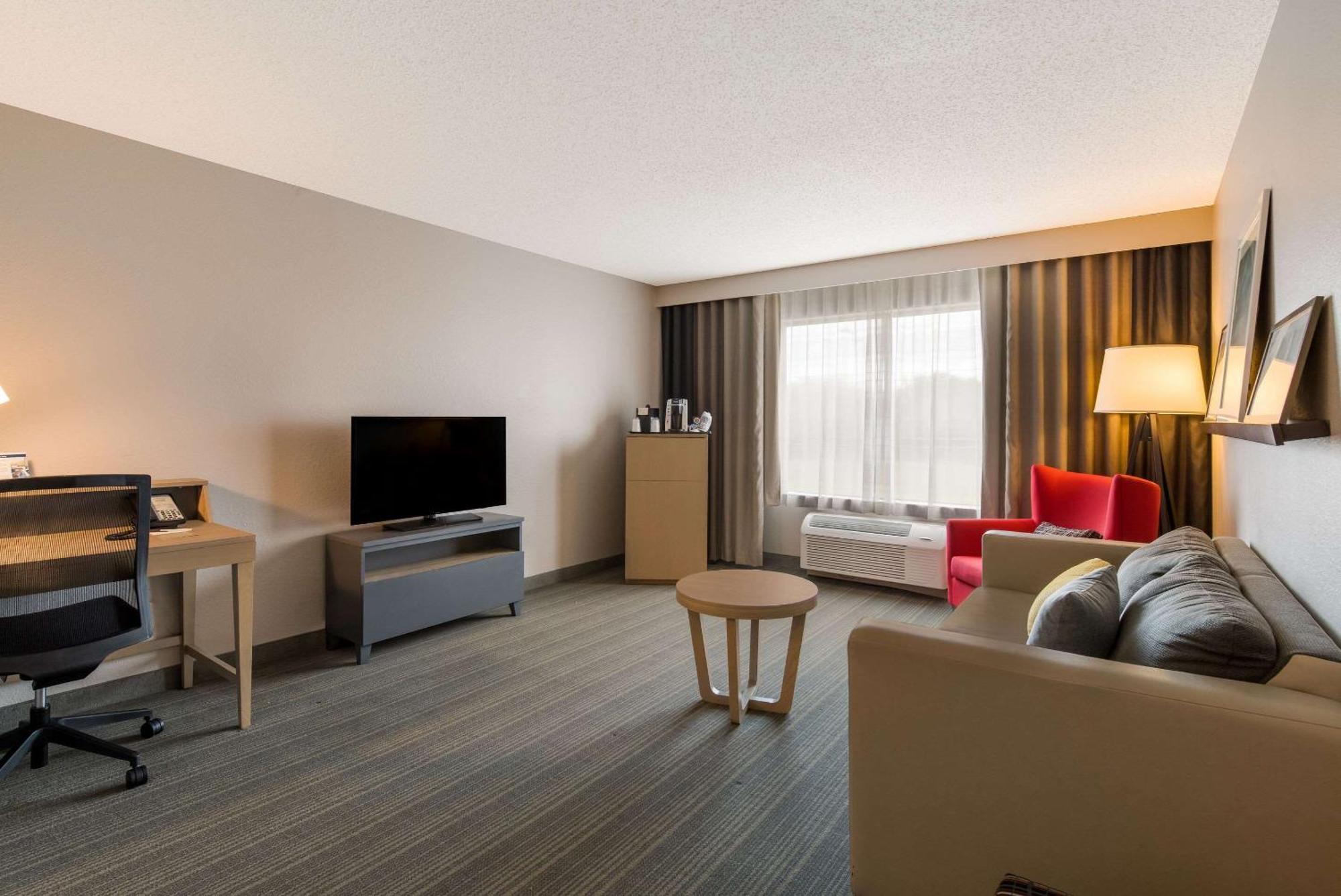 Country Inn & Suites By Radisson, Wichita East, Ks Extérieur photo