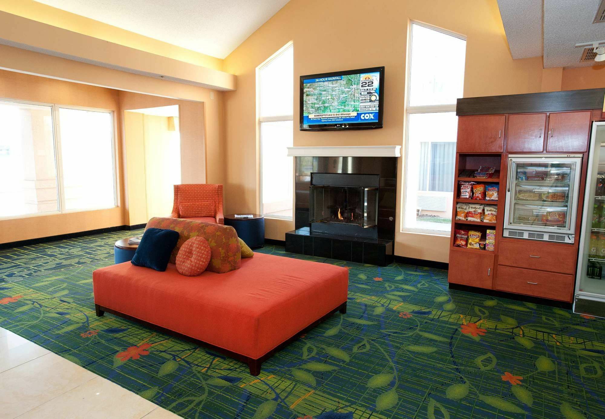 Country Inn & Suites By Radisson, Wichita East, Ks Extérieur photo